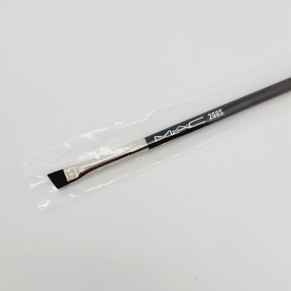 Mac Cosmetics 208S Small Angled Brow Brush Brand New Authentic - Picture 9 of 10